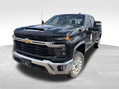 Used 2024 Chevrolet Silverado 2500 LT w/ Convenience Package