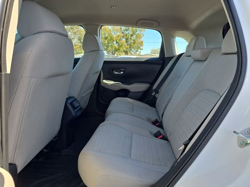 Certified 2024 Honda HR-V LX image 13