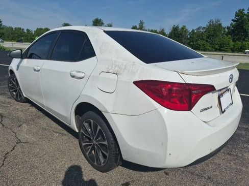 Used 2017 Toyota Corolla SE w/ Carpet Mat Package (TMS) FWD image 7