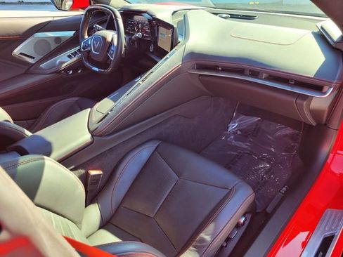 Used 2024 Chevrolet Corvette Z06 image 16