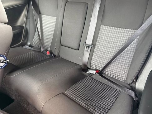 Used 2023 Dodge Challenger GT image 4