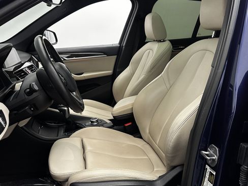 Used 2018 BMW X1 sDrive28i w/ Convenience Package image 16