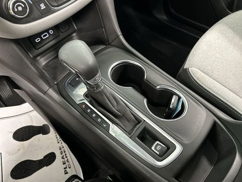 Certified 2023 Chevrolet Equinox LS image 17