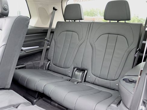 Used 2019 BMW X7 xDrive50i image 35