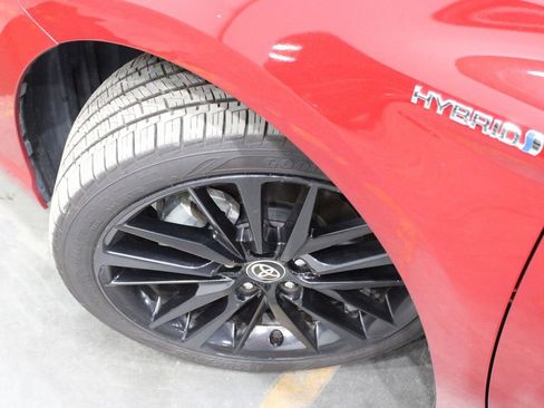 Used 2021 Toyota Camry XSE image 42