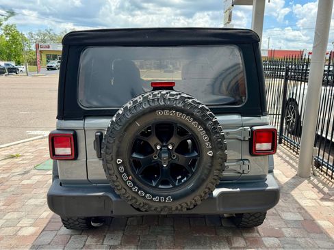 Used 2021 Jeep Wrangler Unlimited Sport AWD/4WD image 8