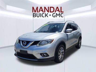 Used 2015 Nissan Rogue SL w/ SL Premium Package
