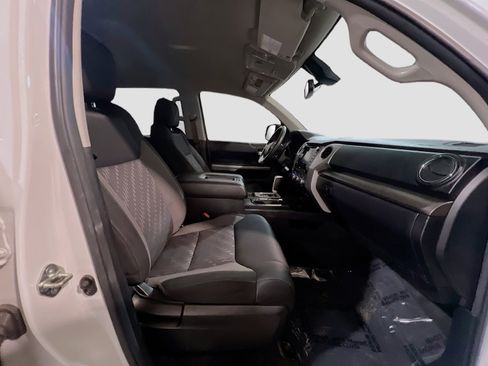 Used 2021 Toyota Tundra SR5 AWD/4WD image 19