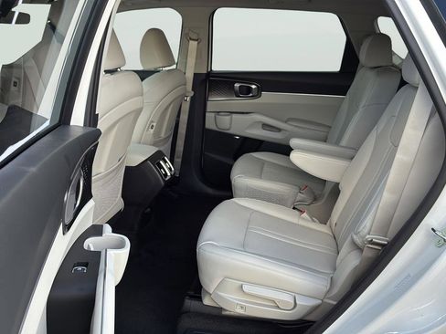 New 2026 Kia Sorento EX w/ EX Premium Package FWD image 22