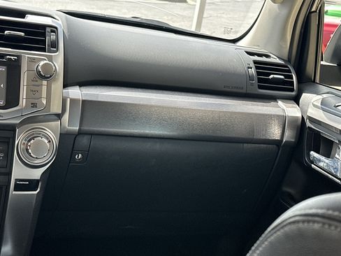 Used 2014 Toyota 4Runner SR5 Premium w/ Convenience Package AWD/4WD image 24