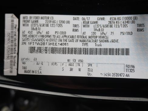 Used 2017 Ford F250 XLT w/ XLT Value Package AWD/4WD image 29