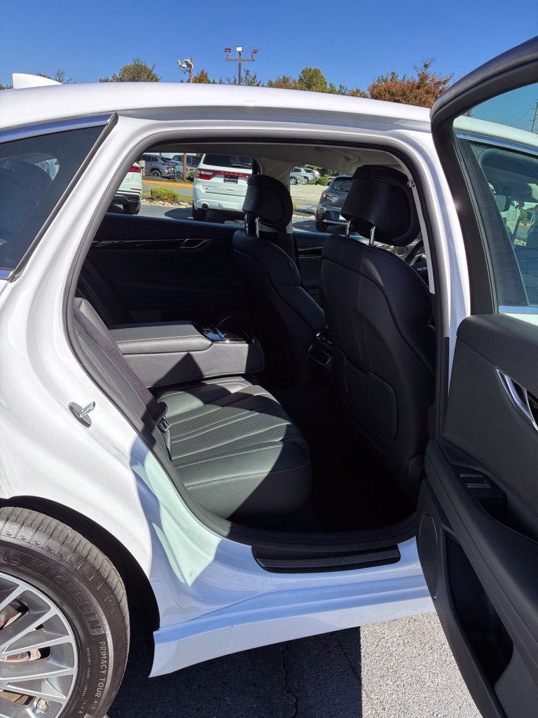 Used 2024 Genesis G80 2.5T AWD/4WD image 23