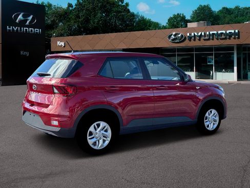 New 2026 Hyundai Venue SE image 8