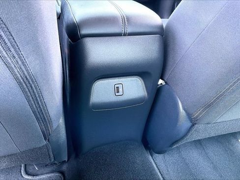 Used 2021 Nissan Sentra SV w/ Trunk Package FWD image 27