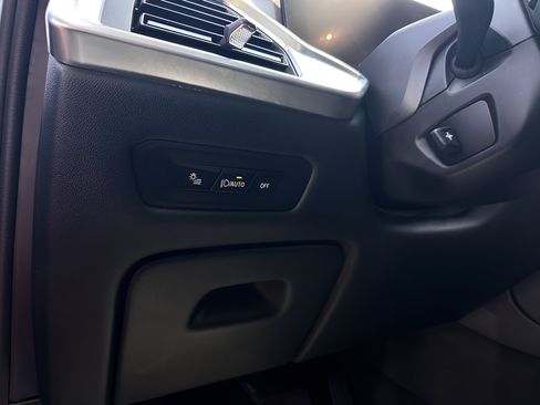 Used 2024 BMW X5 sDrive40i RWD image 17