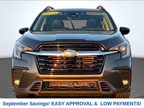 Used 2024 Subaru Ascent Limited w/ Technology Package AWD/4WD image 2