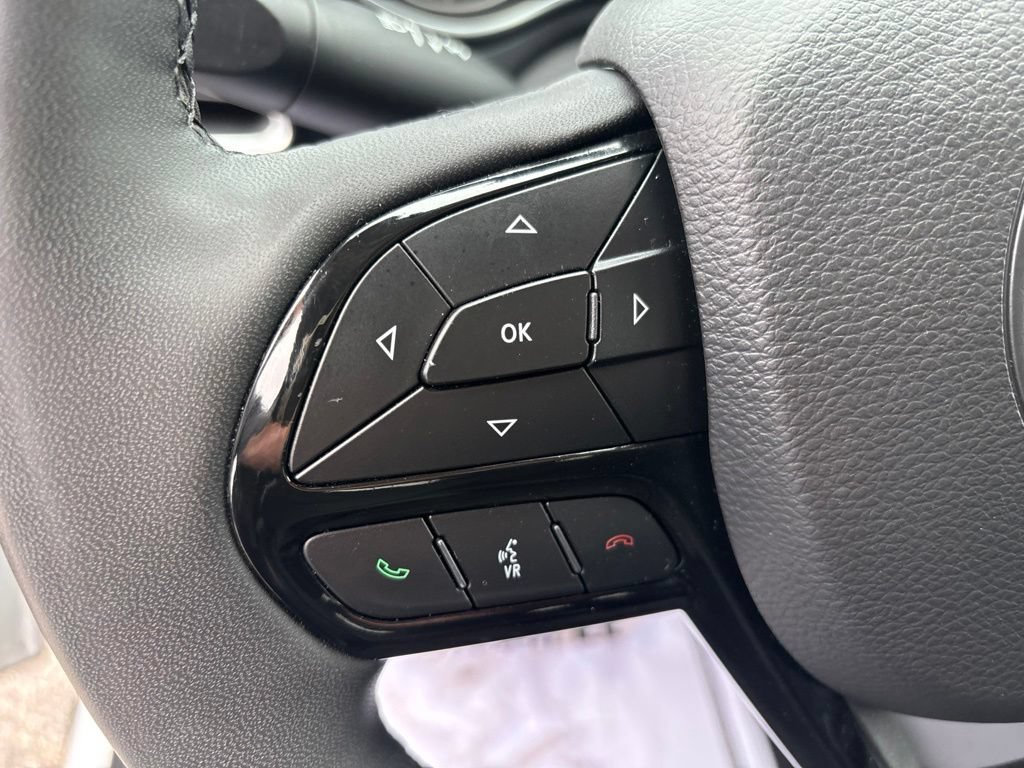 Used 2023 Jeep Cherokee Altitude Lux AWD/4WD image 24