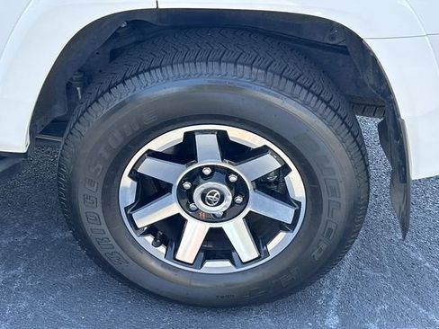 Used 2023 Toyota 4Runner TRD Off-Road Premium w/ Moonroof Package AWD/4WD image 13