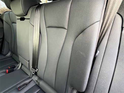 Used 2022 Audi Q8 Premium Plus w/ Premium Plus Package image 16