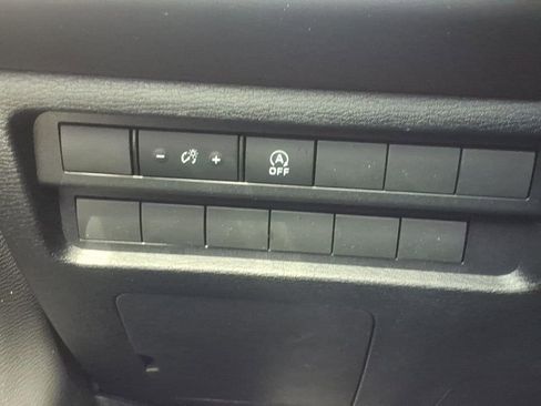 Used 2026 Mitsubishi Outlander LE FWD image 27