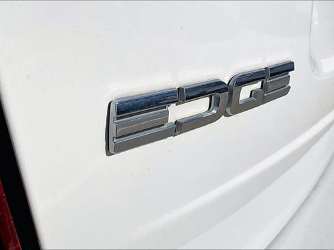 Used 2013 Ford Edge SE FWD image 24