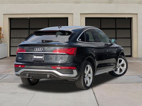 Used 2023 Audi Q5 2.0T Premium w/ Convenience Package AWD/4WD image 4