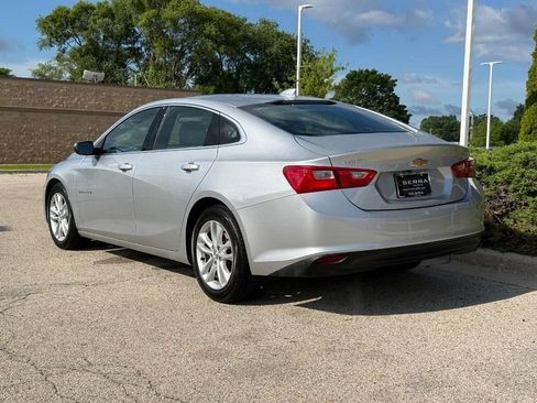 Used 2017 Chevrolet Malibu LT FWD image 5