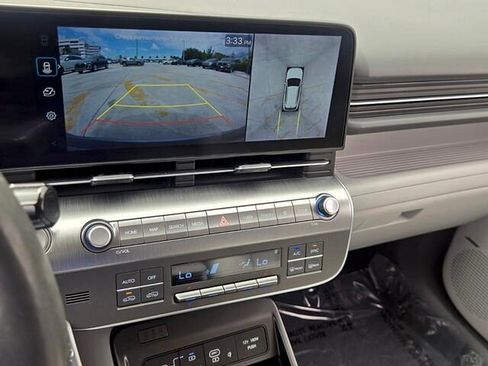 Used 2024 Hyundai Kona Limited FWD image 22