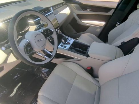 New 2025 Jaguar F-PACE R-Dynamic S AWD/4WD image 12