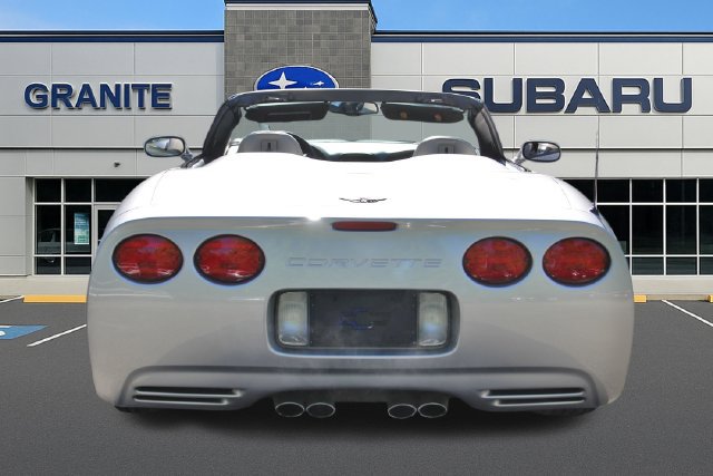 Used 2004 Chevrolet Corvette Convertible w/ Preferred Equipment Group RWD image 8