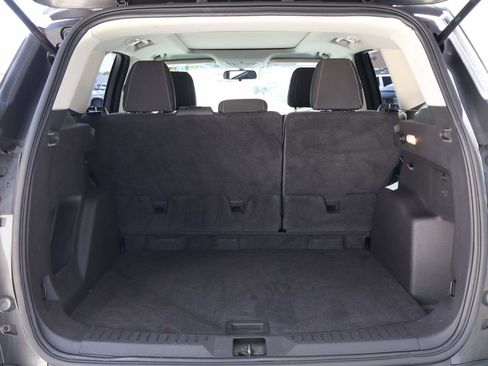 Used 2015 Ford Escape SE FWD image 12