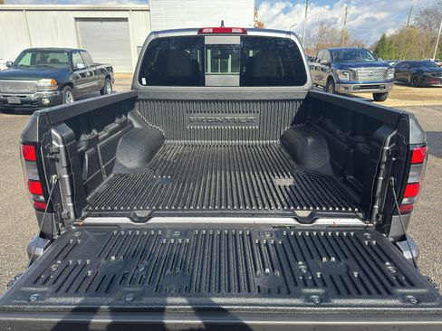 New 2026 Nissan Frontier SV image 28