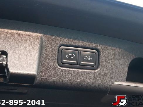 Certified 2025 Kia Telluride SX FWD image 17