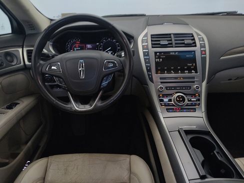 Used 2018 Lincoln MKZ Reserve image 22