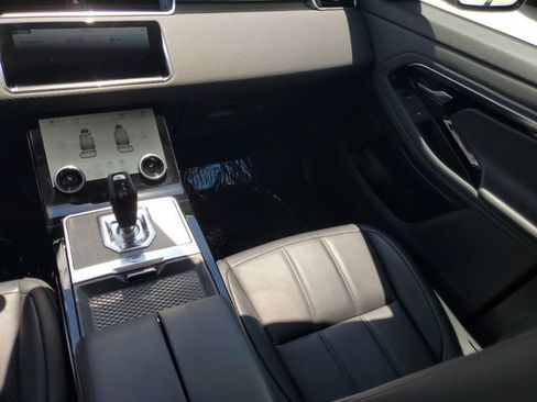Used 2020 Land Rover Range Rover Evoque S AWD/4WD image 18