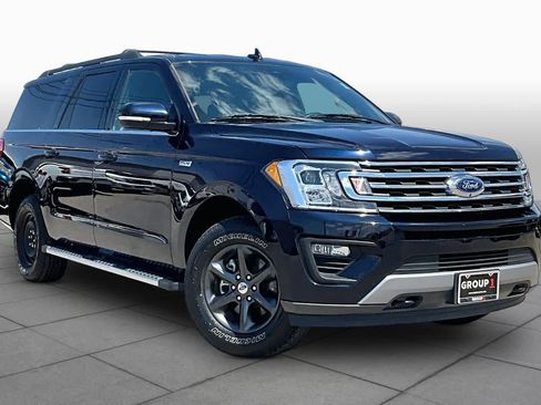Used 2021 Ford Expedition Max XLT AWD/4WD image 3