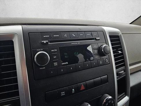 Used 2011 RAM 1500 Classic SLT image 23