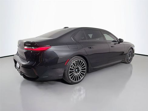 New 2026 BMW i7 xDrive60 w/ Executive Package AWD/4WD image 5