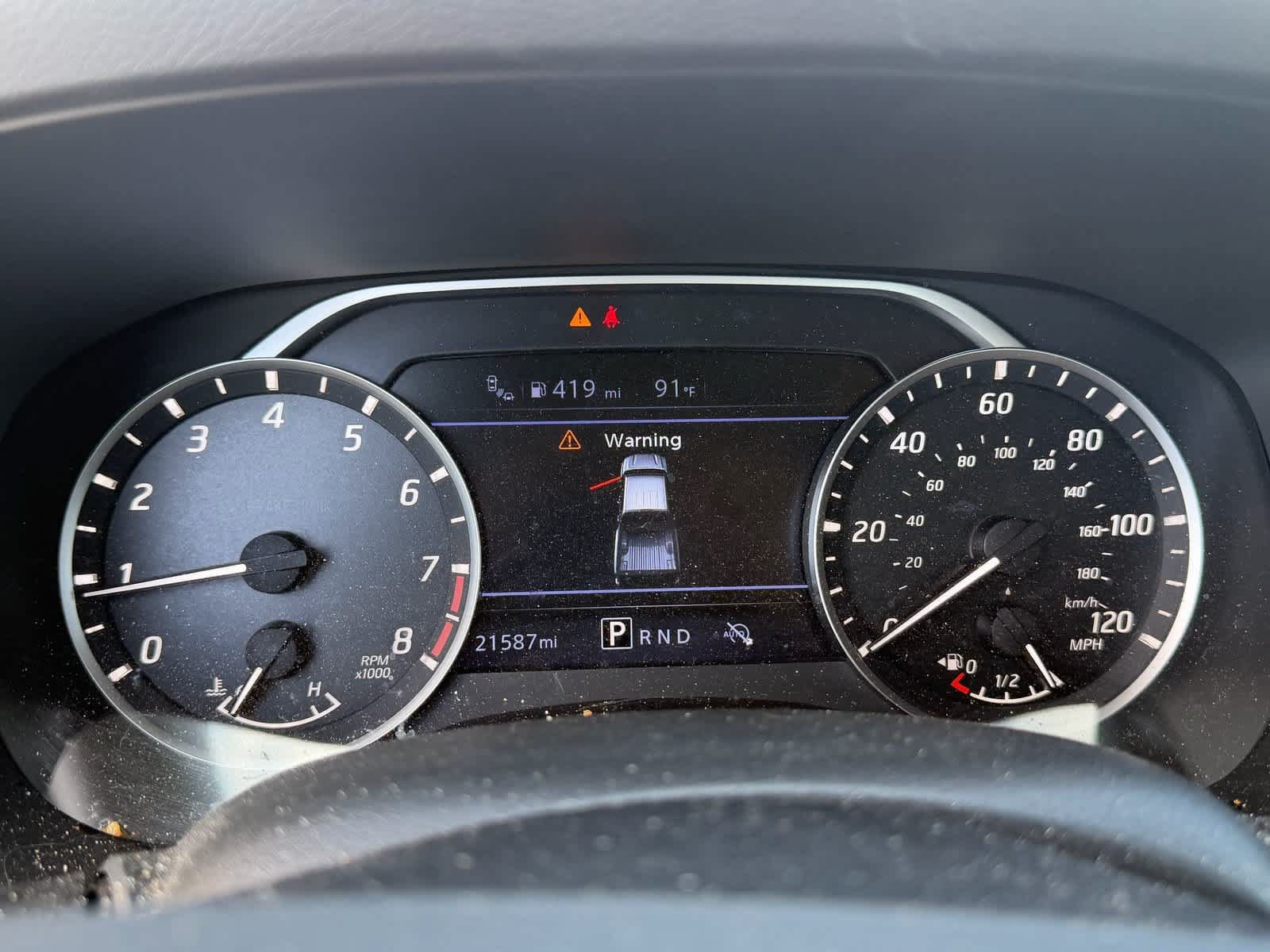 Used 2025 Nissan Frontier SV RWD image 7