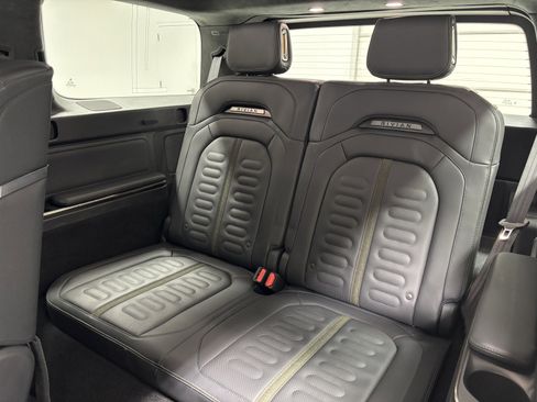 Used 2023 Rivian R1S Adventure AWD/4WD image 25