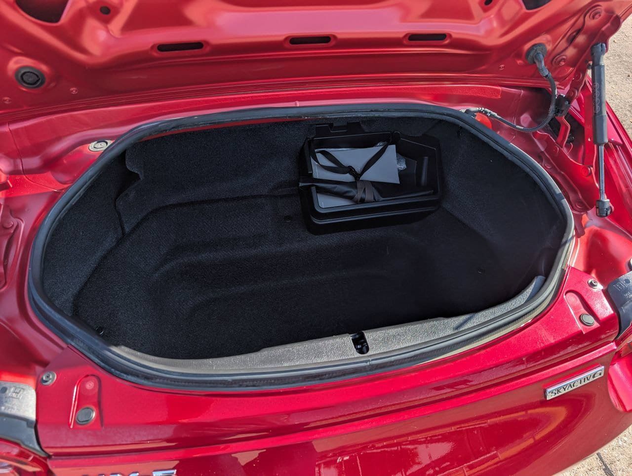 Used 2025 MAZDA MX-5 Miata RF Grand Touring RWD image 30