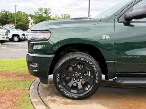 New 2026 RAM 1500 Express AWD/4WD image 12