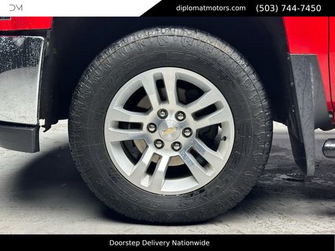 Used 2017 Chevrolet Silverado 1500 LT w/ All Star Edition image 36