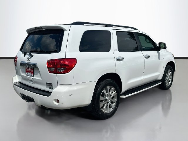 Used 2017 Toyota Sequoia Limited AWD/4WD image 5