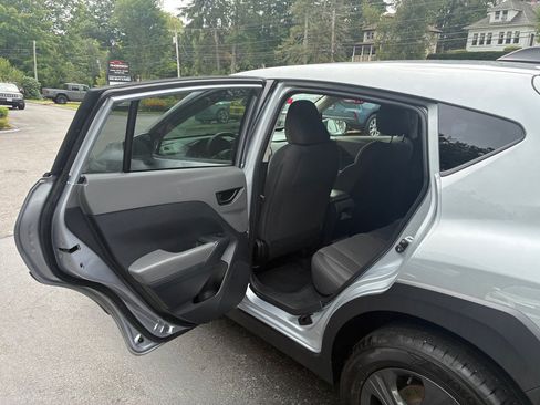 Used 2025 Subaru Crosstrek 2.0i AWD/4WD image 15