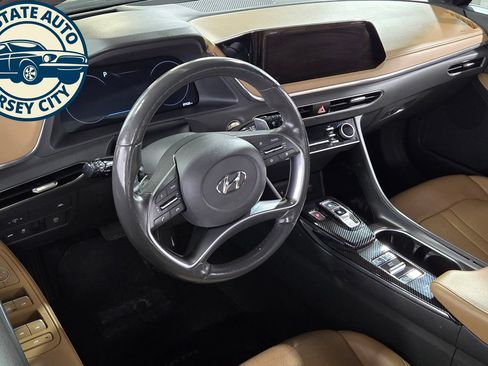 Used 2021 Hyundai Sonata Limited FWD image 11
