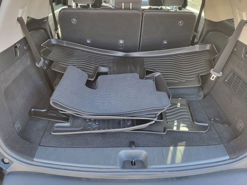 Used 2025 Nissan Pathfinder S image 25