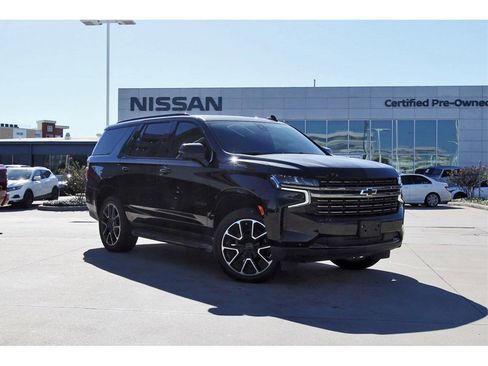 Used 2022 Chevrolet Tahoe RST w/ Luxury Package image 1