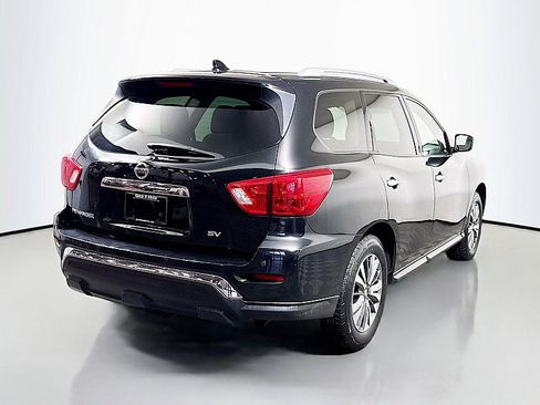 Used 2020 Nissan Pathfinder SV image 7