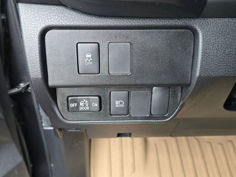 Used 2023 Toyota Tacoma SR image 29